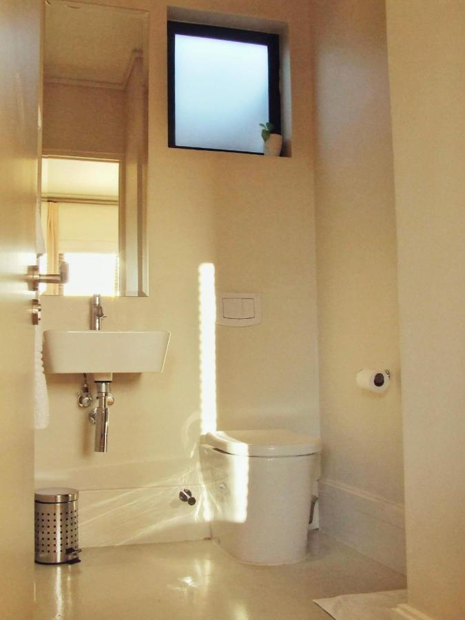210 Gallery Luxury Studio Apartment クニスナ エクステリア 写真